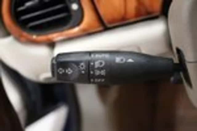Jaguar XK8 (1998) thumbnail 15