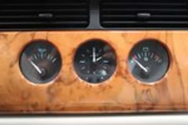 Jaguar XK8 (1998) thumbnail 10
