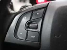 Citroën C4 Cactus (2015) thumbnail 11