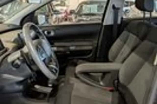 Citroën C4 Cactus (2015) thumbnail 6
