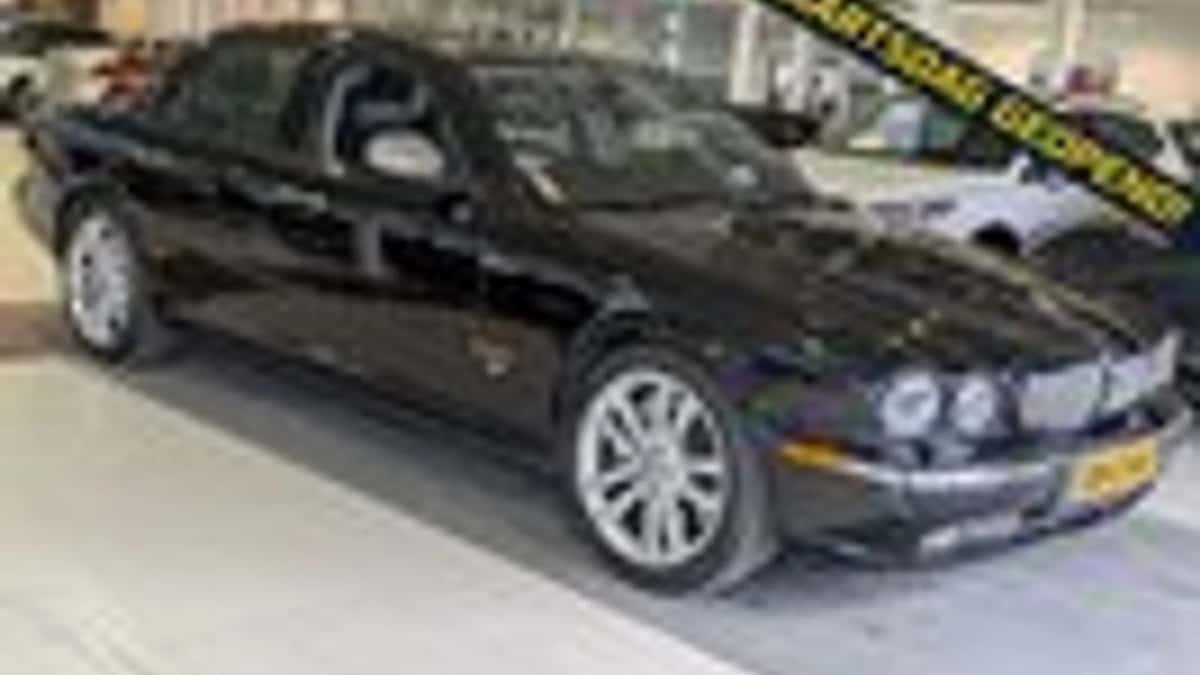 Jaguar XJR (2003) — foto 1