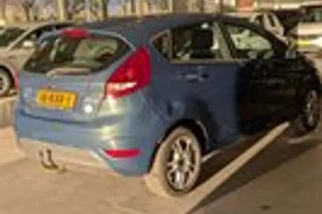 Ford Fiesta (2010) thumbnail 4