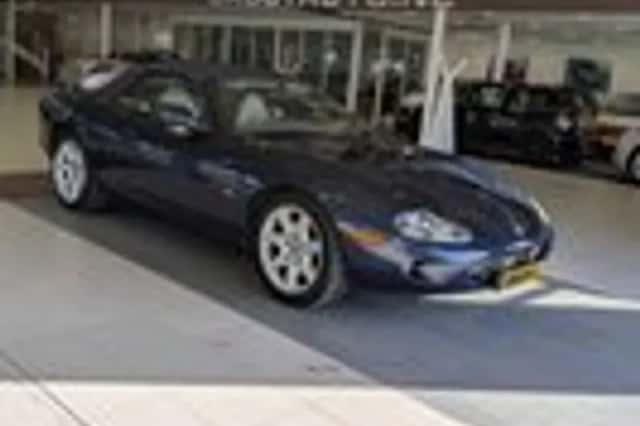 Jaguar XK8 (2000)