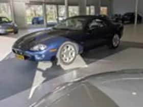 Jaguar XK8 (2000) thumbnail 2