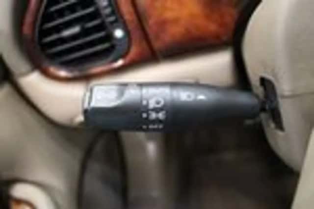 Jaguar XK8 (2000) thumbnail 12