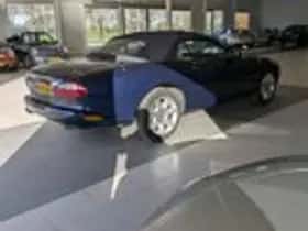 Jaguar XK8 (2000) thumbnail 4