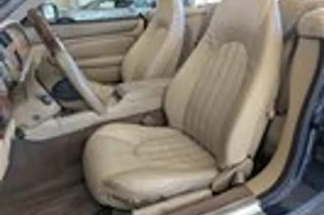 Jaguar XK8 (2000) thumbnail 6
