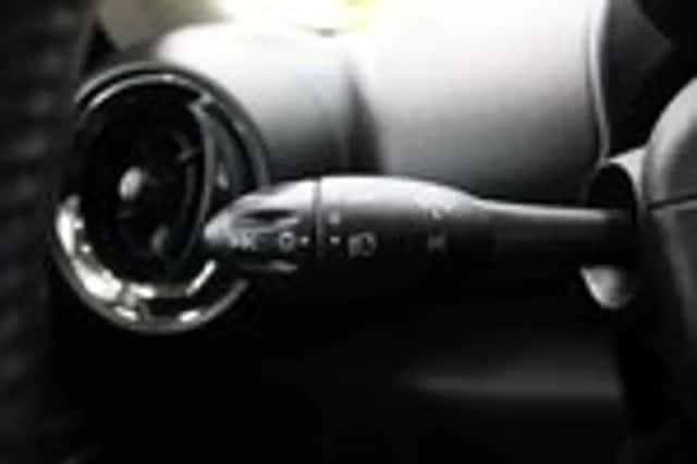 MINI Paceman (2013) thumbnail 16