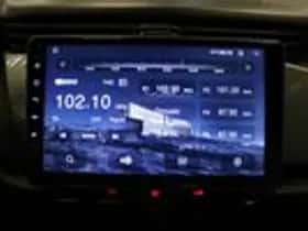 Alfa Romeo Giulietta (2010) thumbnail 12