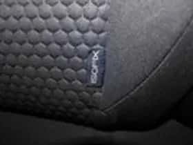 Alfa Romeo Giulietta (2010) thumbnail 8