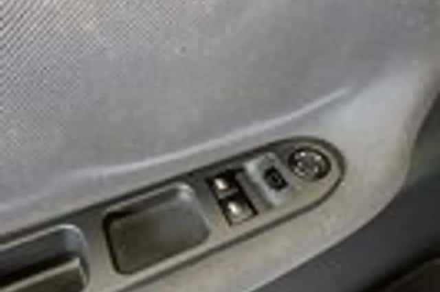 Peugeot 207 (2007) thumbnail 12