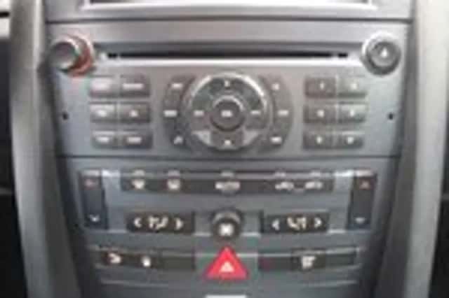Peugeot 407 (2007) thumbnail 11