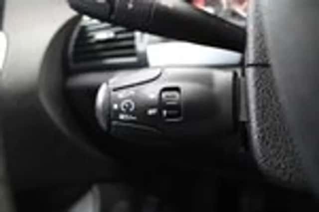 Peugeot 407 (2007) thumbnail 16