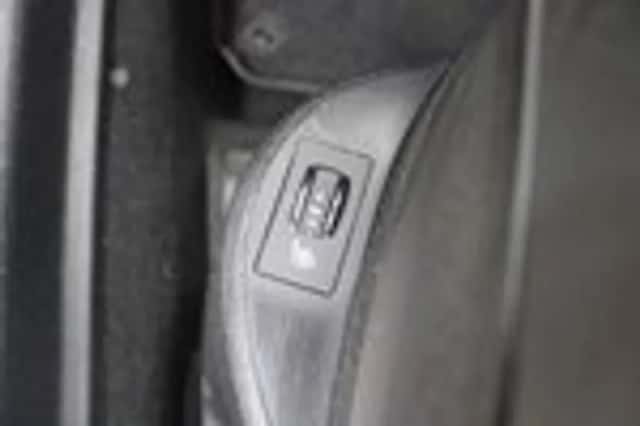 Peugeot 407 (2007) thumbnail 17