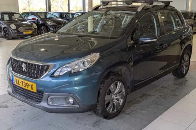 Peugeot 2008 (2016) thumbnail 2