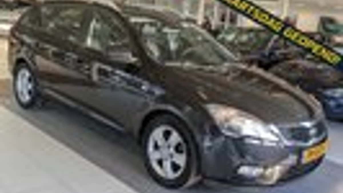 Kia Cee'd (2011) — foto 1