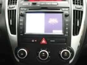 Kia Cee'd (2011) thumbnail 10