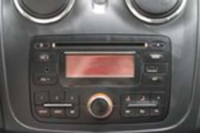 Dacia Logan (2015) thumbnail 11