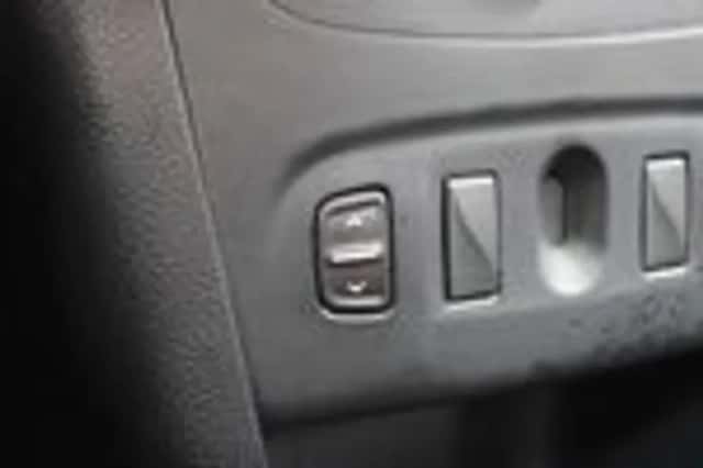Dacia Logan (2015) thumbnail 14