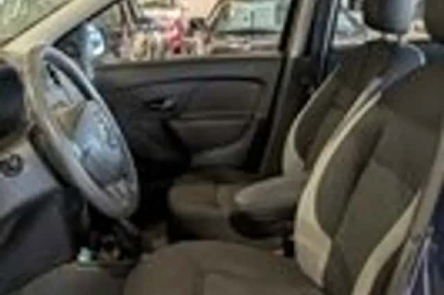 Dacia Logan (2015) thumbnail 6