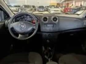 Dacia Logan (2015) thumbnail 8