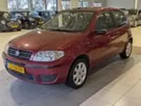 Fiat Punto (2004) thumbnail 2