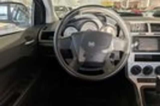 Dodge Caliber (2007) thumbnail 9