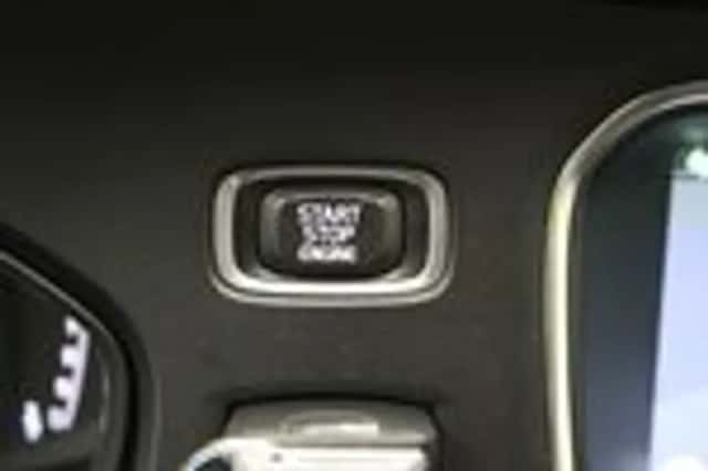 Volvo V40 (2013) thumbnail 13
