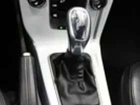 Volvo V40 (2013) thumbnail 18