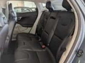 Volvo V40 (2013) thumbnail 7