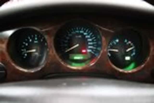 Daimler 4.0 (2000) thumbnail 11