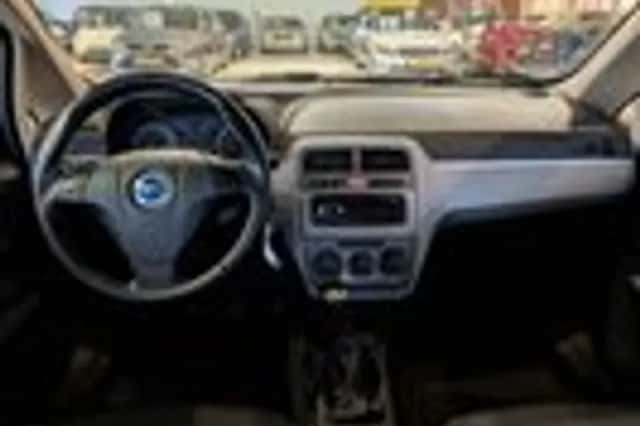 Fiat Grande Punto (2006) thumbnail 8