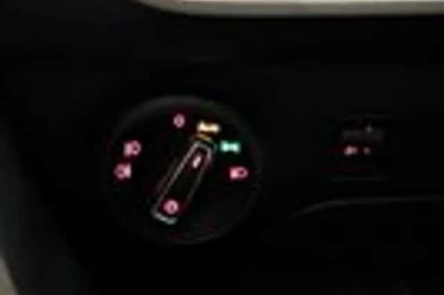 SEAT Leon (2017) thumbnail 19