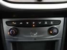 Opel Astra (2019) thumbnail 12
