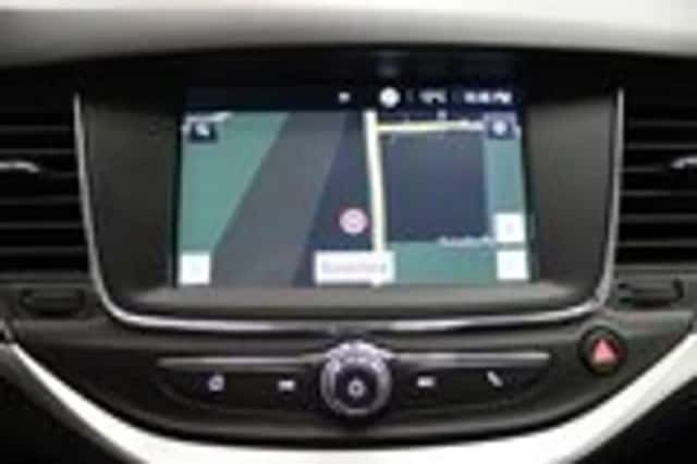 Opel Astra (2019) thumbnail 14