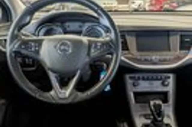 Opel Astra (2019) thumbnail 10