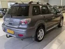 Mitsubishi Outlander (2006) thumbnail 4