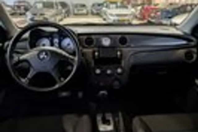 Mitsubishi Outlander (2006) thumbnail 8