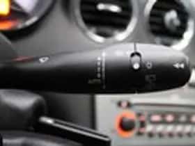 Peugeot 308 (2009) thumbnail 16