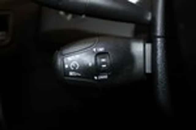 Peugeot 308 (2009) thumbnail 18
