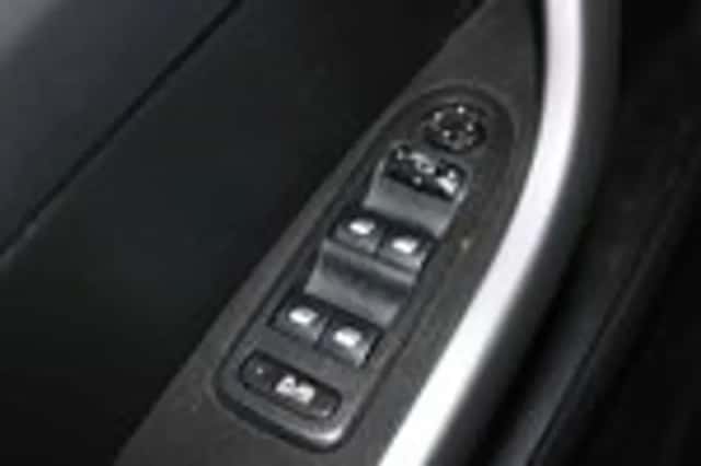 Peugeot 308 (2009) thumbnail 20