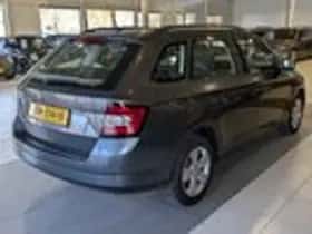Škoda Fabia (2016) thumbnail 4