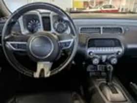 Chevrolet Camaro (2010) thumbnail 9