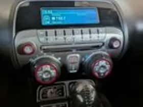 Chevrolet Camaro (2010) thumbnail 10