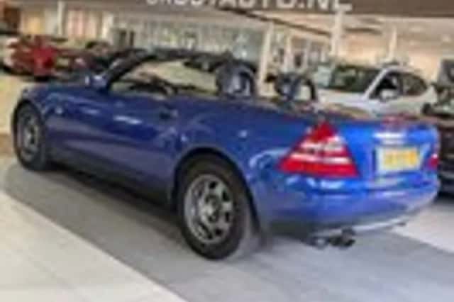 Mercedes-Benz SLK-Klasse (1999) thumbnail 3