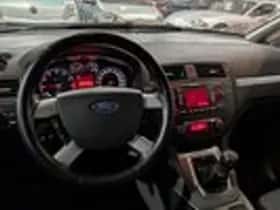 Ford C-Max (2008) thumbnail 11