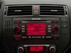 Ford C-Max (2008) thumbnail 14