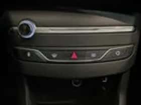Peugeot 308 (2014) thumbnail 11
