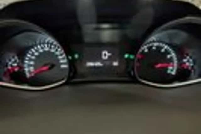 Peugeot 308 (2014) thumbnail 20