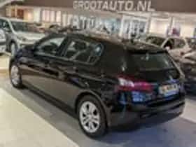 Peugeot 308 (2014) thumbnail 3